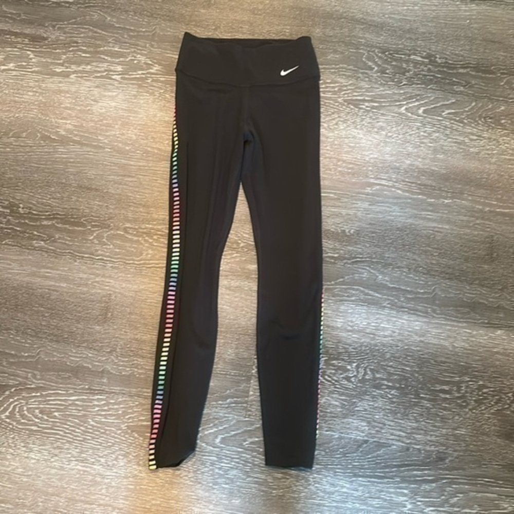 Nike yoga pants